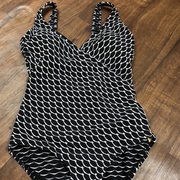 One piece Swimsuit 🩱 made in Israel - Picture 2 of 7